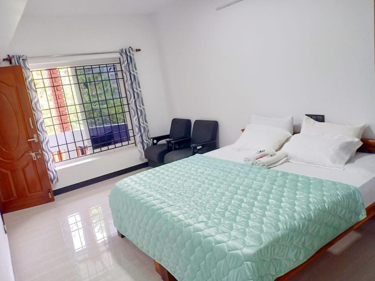 Pear Tree Entire 2Bhk Villa Котагири Экстерьер фото
